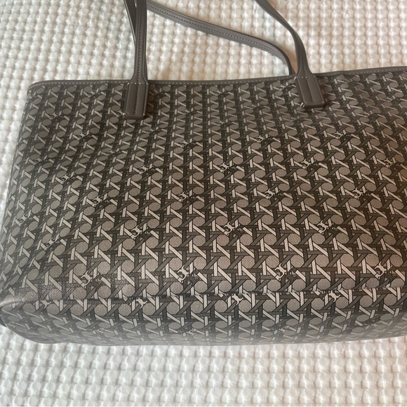 Tory Burch Gray Geometric Print Tote - Picture 4 of 15